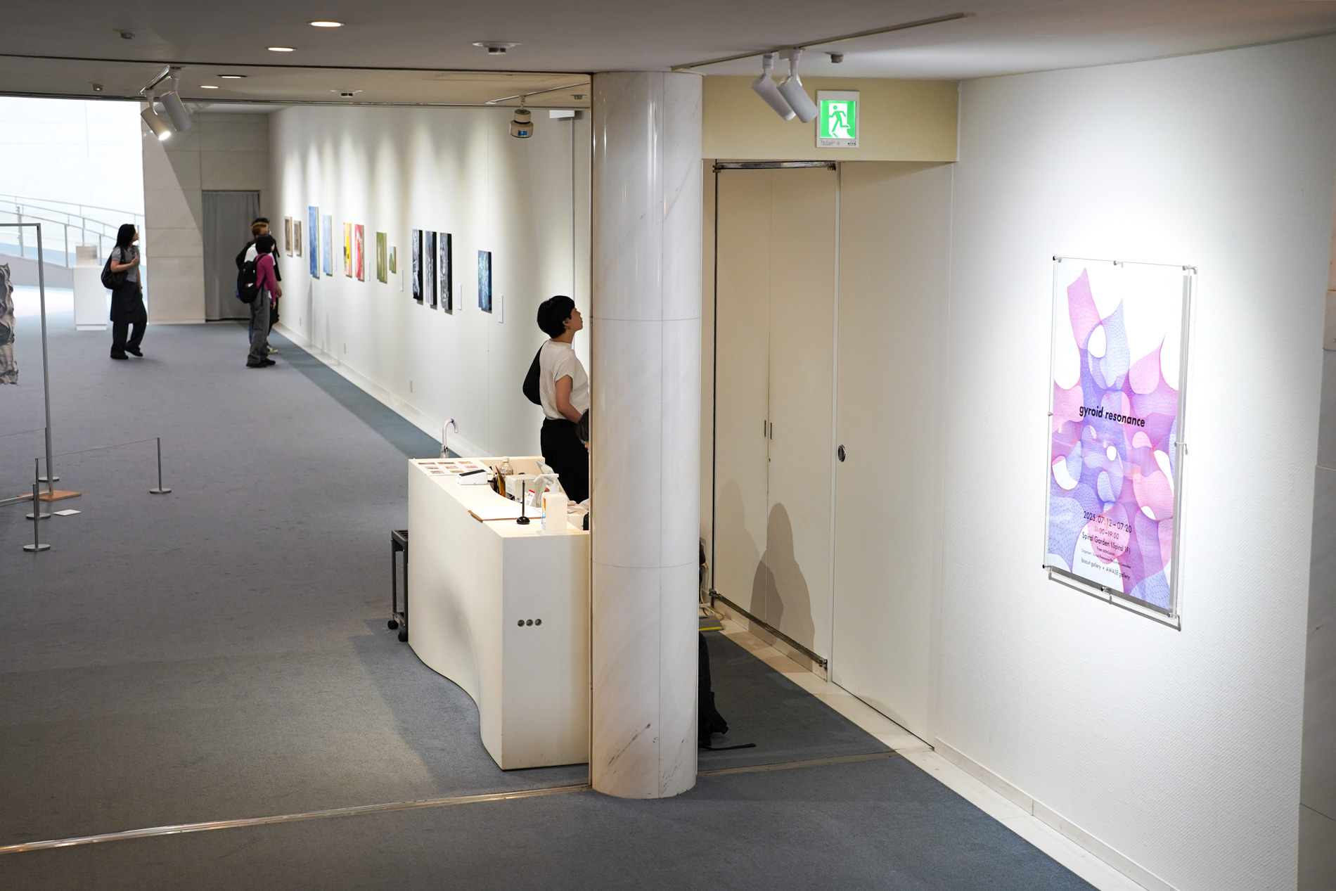 Spiral Garden「gyroid resonance」の展示風景
