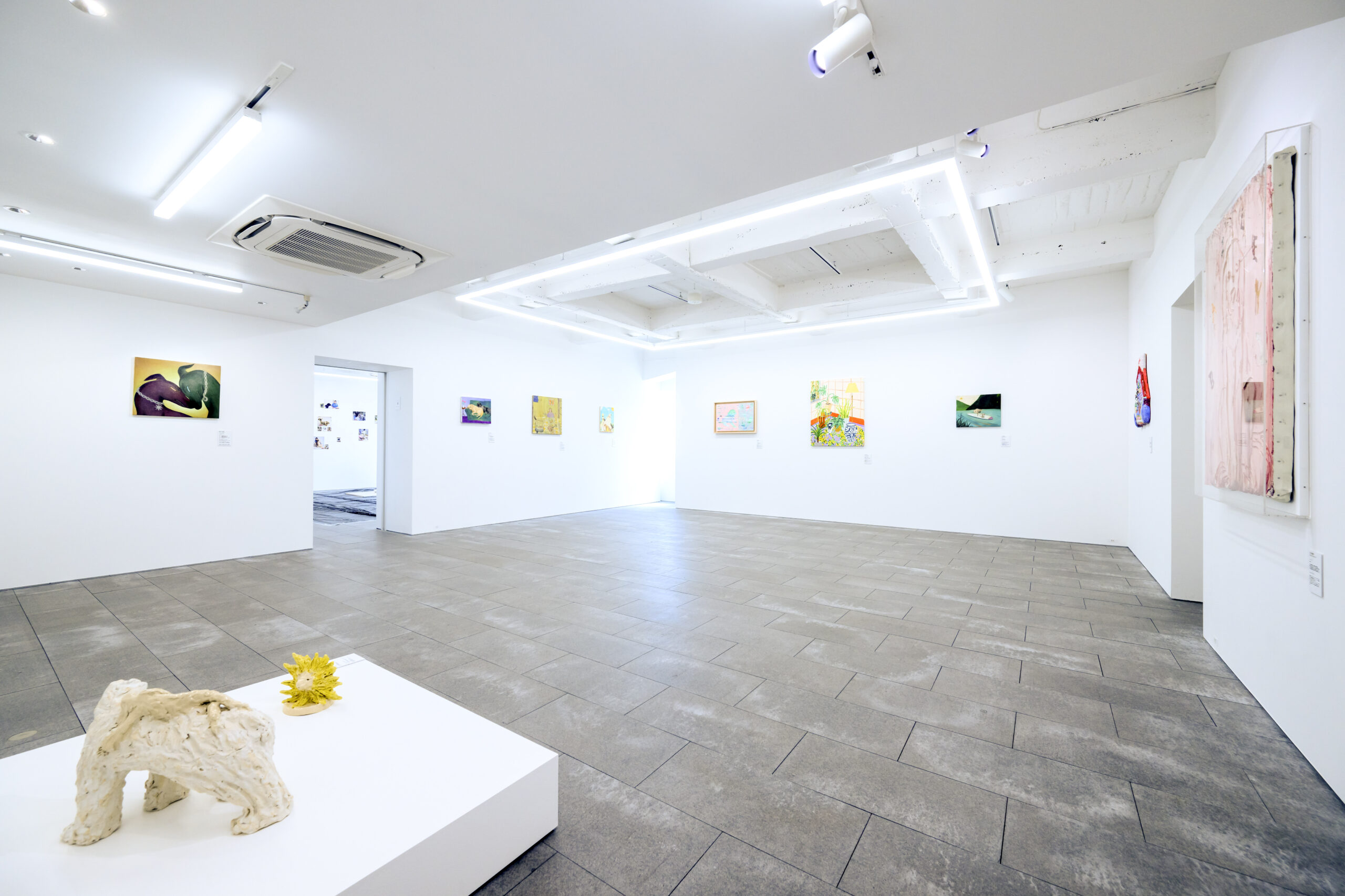青山夢、カトウ、高瀬栞菜、田野勝晴、タムロアヤノ、長田沙央梨、森ゆらら、山田美優、吉田卓矢、吉田みなみ｜川内理香子「シャイン・オン！アート展｜若手アーティストと子どもたちが描く、ホスピタル・ファシリティドッグ®のアート展」